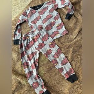 Fireman Carters 2 piece pj’s, size 2T